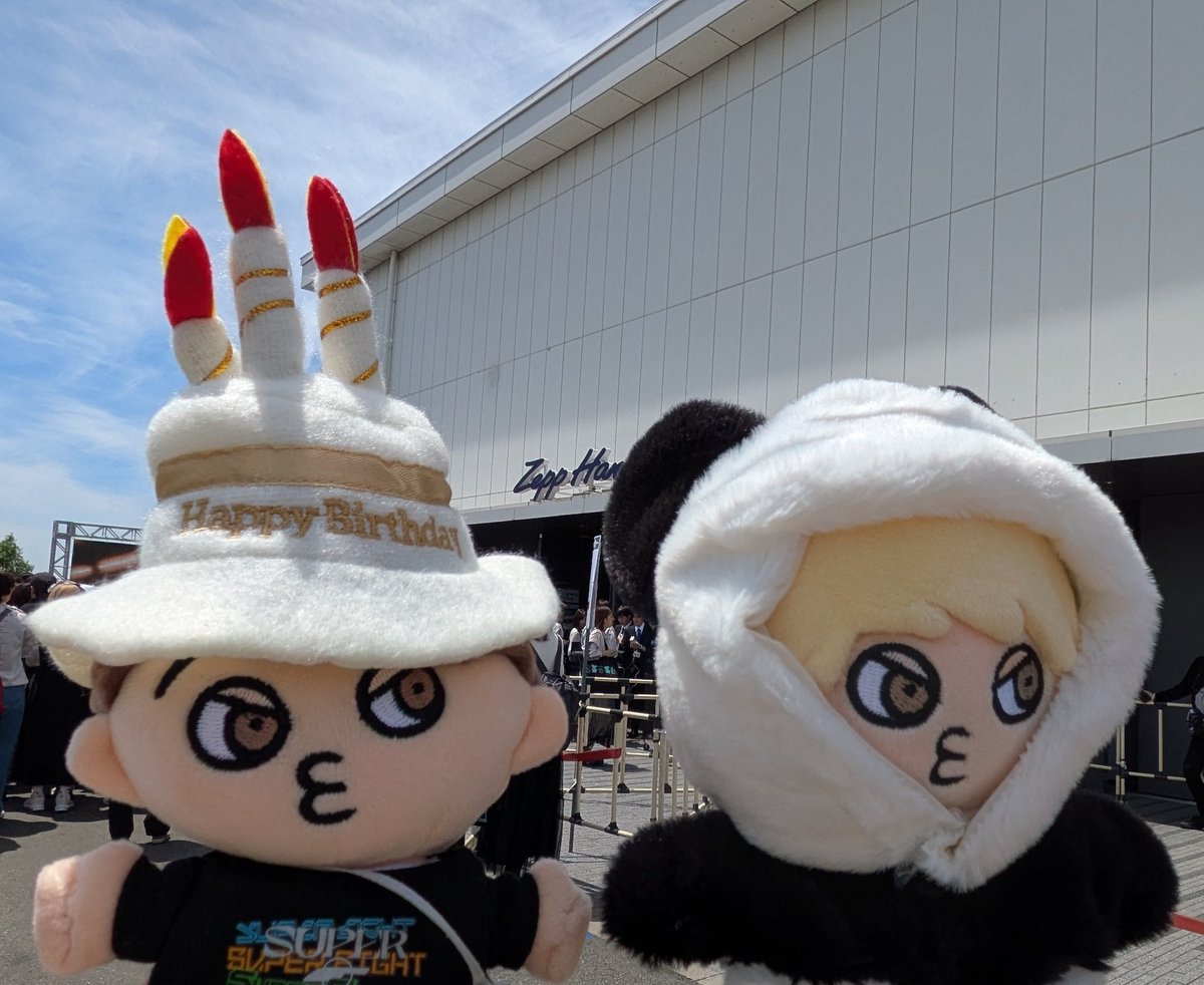 yunki3's tweet photo. ２公演楽しかった!!お誕生日おめでとうございます🎉45歳の横山さんにもたくさん会えますように🙏 https://t.co/QNaF8tL6lC
