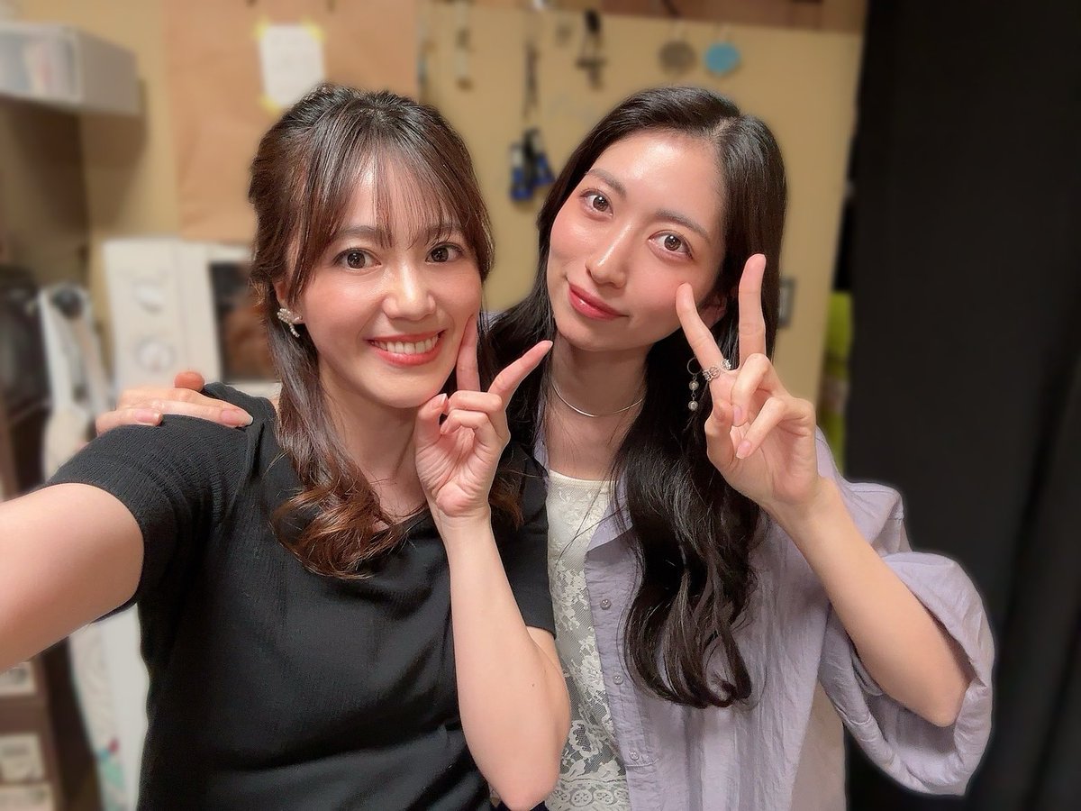 _horiyuri's tweet photo. 今日は
#25Magic で同じ役をやった綾香ちゃん
#堕天閉じ 逆班で同じ役だったりぃちゃん
#ふたりよがり で2人芝居したえりぽん
と縁があるメンツ✨
ずっと知ってたなつめちゃんとも💓
可愛くて一目惚れしたまりーなちゃんと撮れてなかった😭
#リベルテ で初?楽屋の女子全員でラーメン行けて嬉しかった🍜 https://t.co/stQeys5Nr7