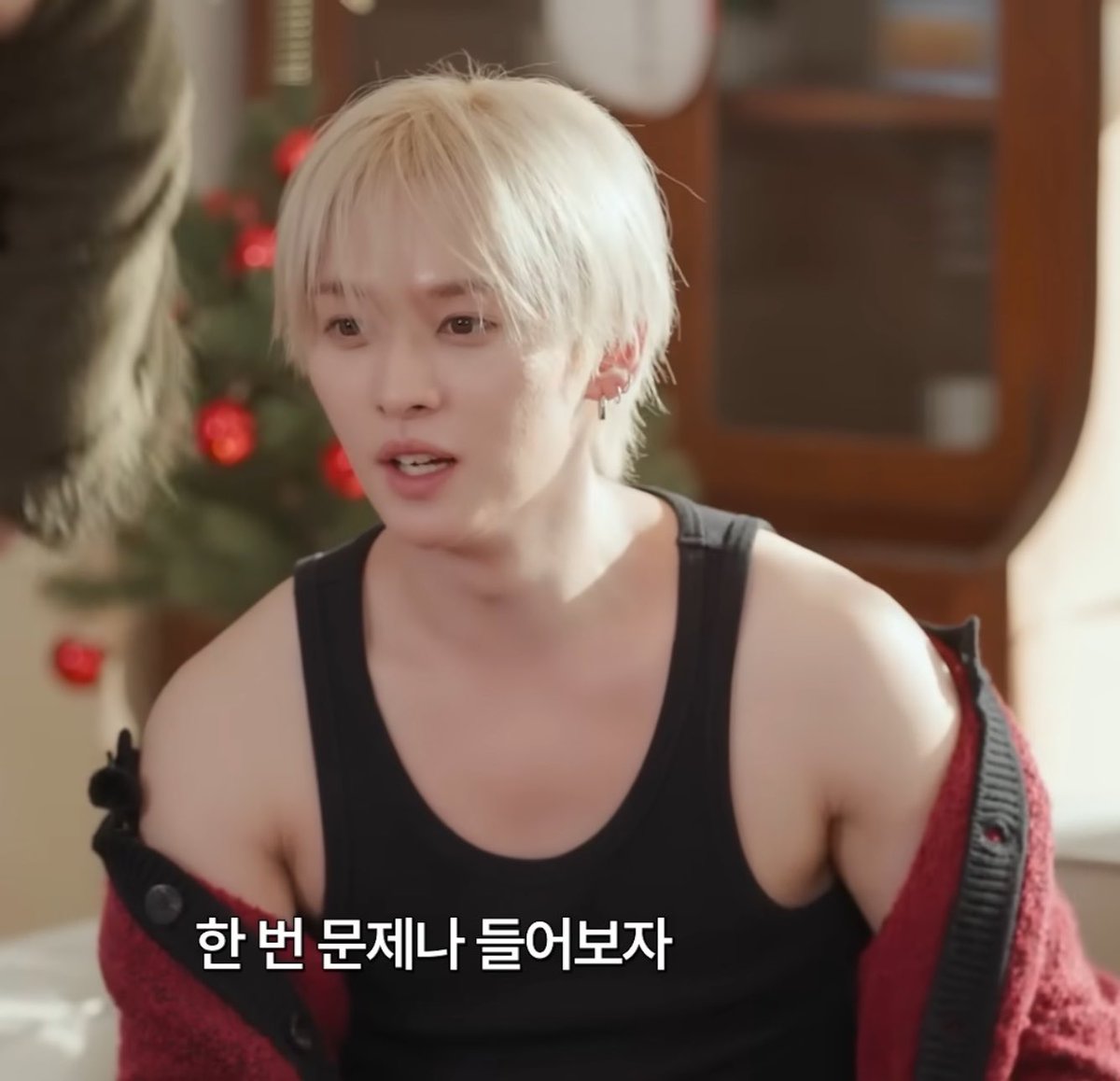 no cause why was he just NAKED in this episode