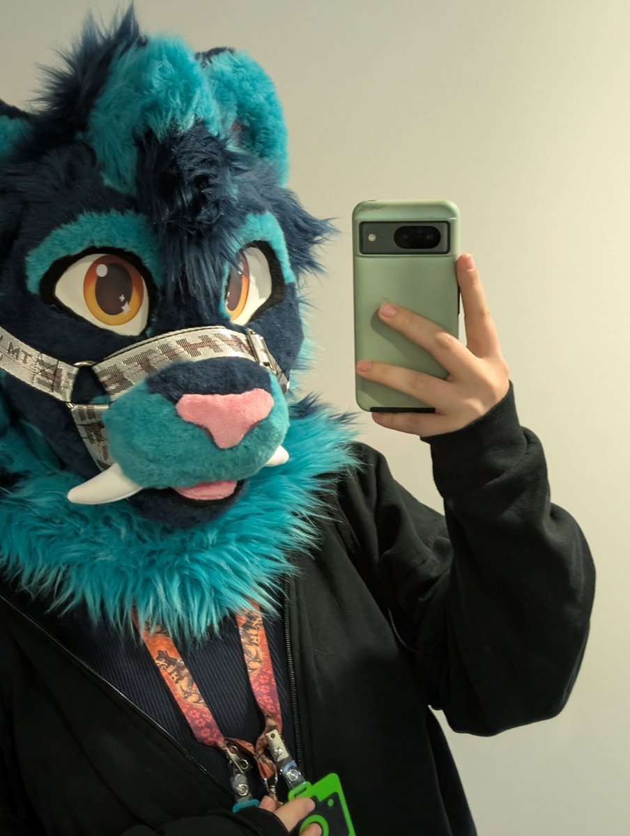 :3s tweet media