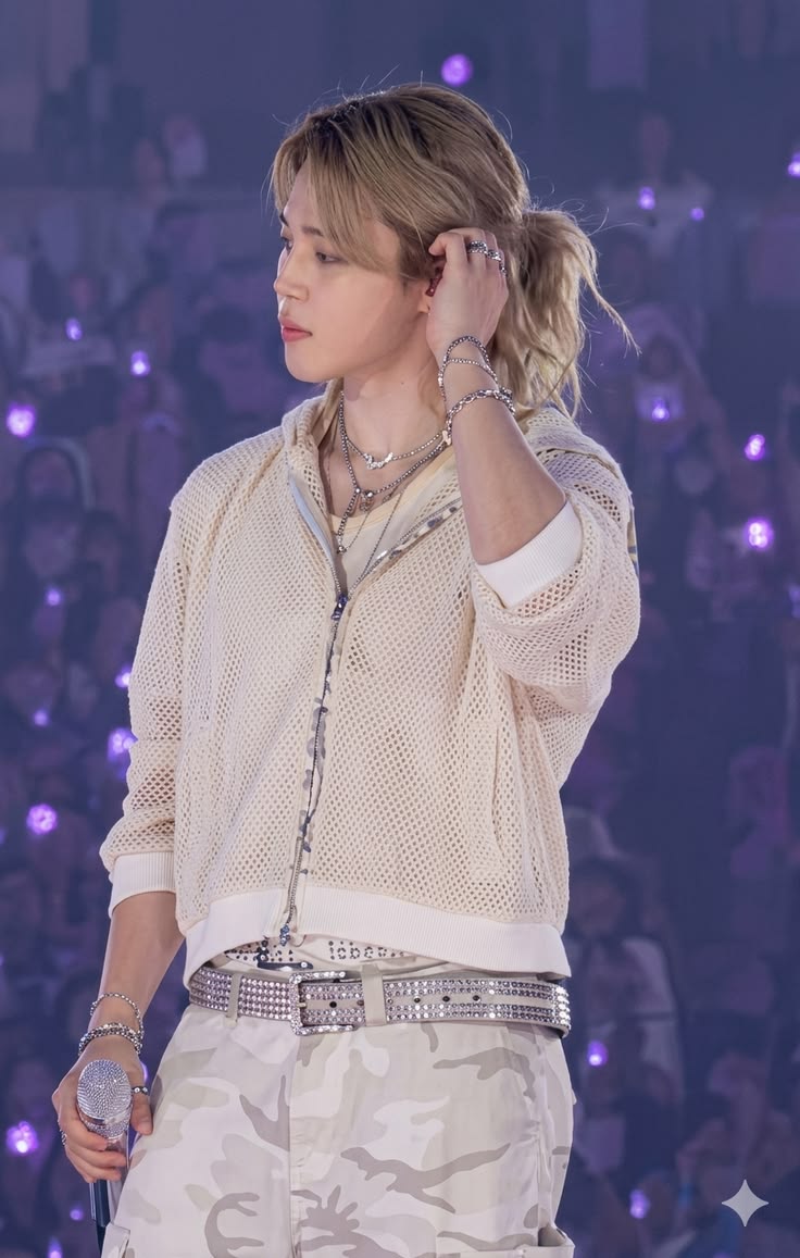 I miss you so much my precious army 💕 
#JIMIN