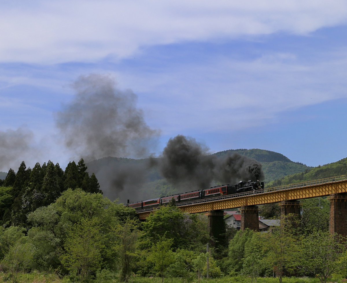 magic74120298's tweet photo. 5月のばんえつ物語
磐越西線　C57180
間に合わないけど追っかけみた。山都駅にC57おった
＃ばんえつ物語
＃磐越西線
＃C57180

2026/05.06 https://t.co/7VNqR0RUgJ