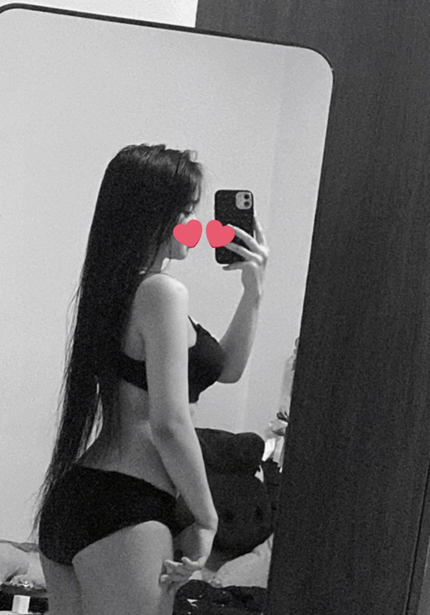Karinaa ✨ tweet media