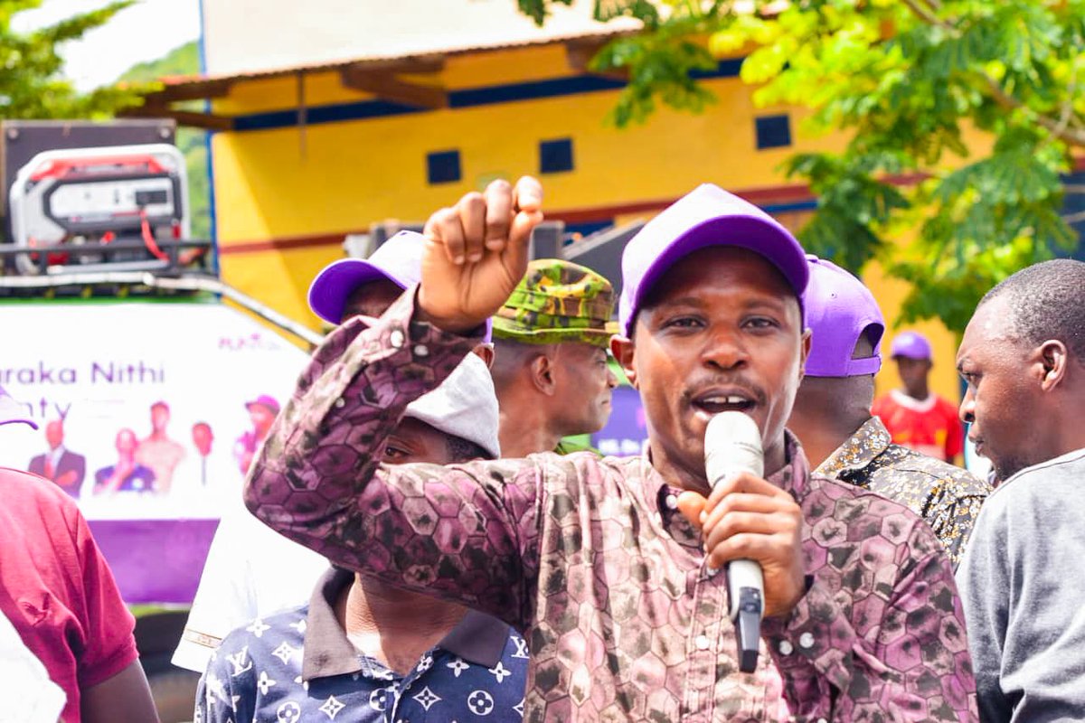 PLPartyKenya's tweet photo. Thank you Chiakariga market - Tharaka Nithi County๐
Together, we march for accountable leadership and economic liberation.
#TuunganeTujikomboe #PurpleTrain #MarthaKarua2027 https://t.co/ltQIbuZ2Gn