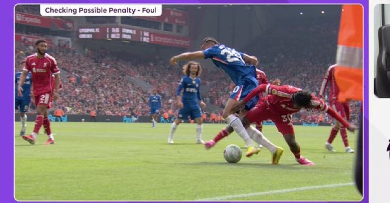 kspnfc's tweet photo. 🚨 𝗕𝗥𝗘𝗔𝗞𝗜𝗡𝗚: Chelsea are NOT awarded a penalty! ❌⚖️ https://t.co/fO8ScBICLr