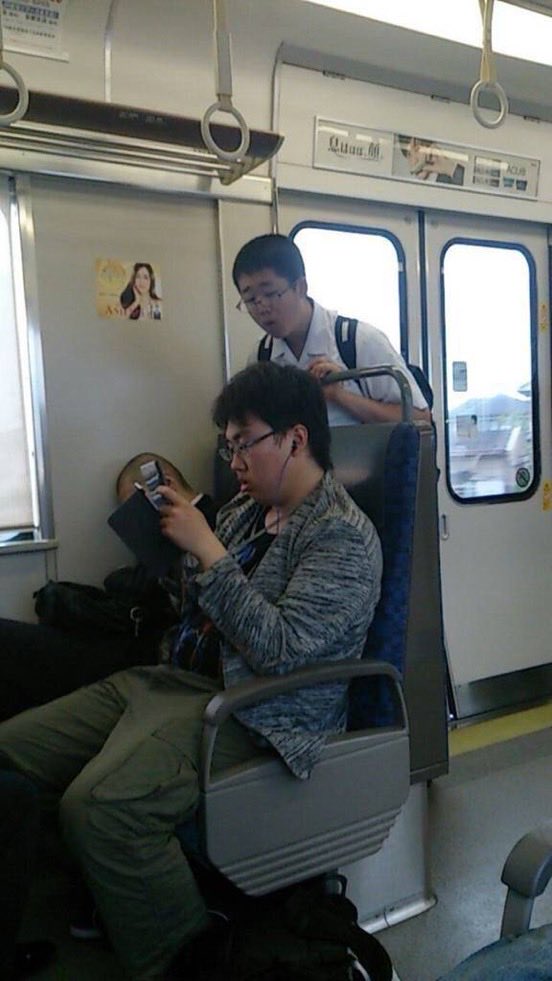 迷状況bot tweet media
