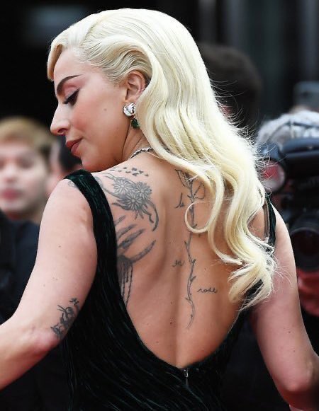 i love this woman’s back