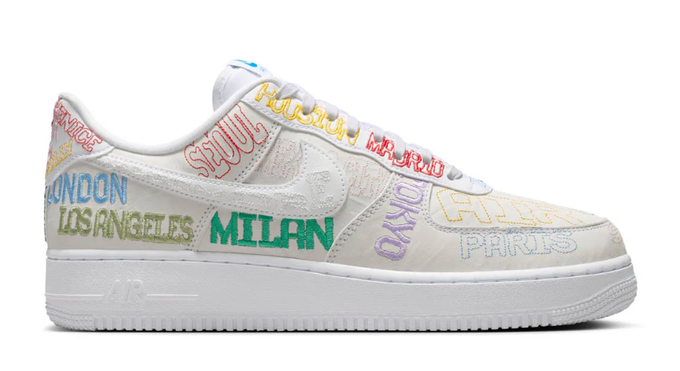 美品Nike Air Force 1 '07 Low Worldwide lv8 Ad: $106.25 w/code: NRC15 Nike Air Force 1 '07 LV8 'World Tour