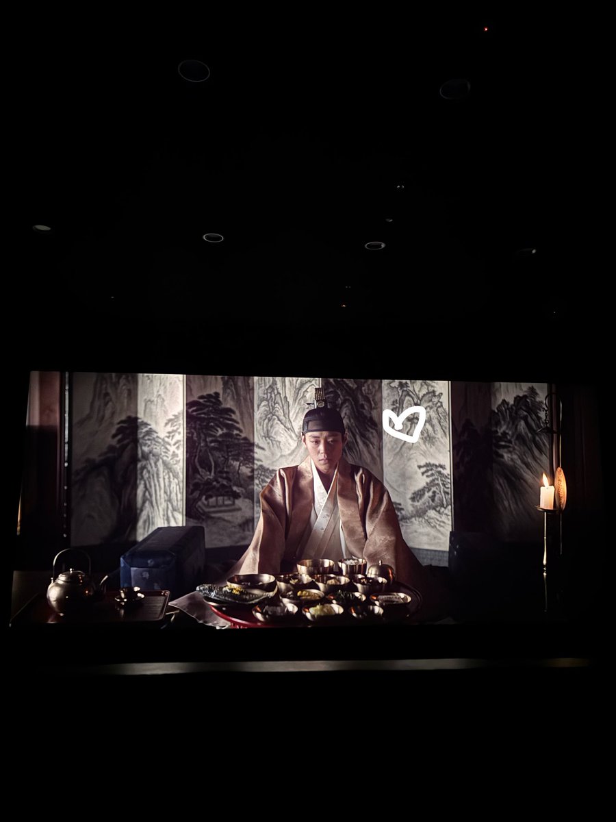 jehooning's tweet photo. watched him on cinemas today 🥹 beyond proud! congratulations hoon-ah <3 #TheKingsWarden https://t.co/B0J875VPYY