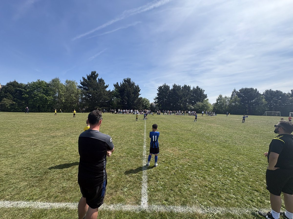 syfl16's tweet photo. 🏆 SYFL League Finals Day

U9 Cup Event ⚽

Kirton Kestrels U9 Yellows
vs
@BTCommunityFC 

Big stage for small-sided football.
Energy. Effort. Enjoyment.

Who takes the Cup? 👇

#SYFL #LeagueFinalsDay #GrassrootsFootball https://t.co/hL7dhgfmx3
