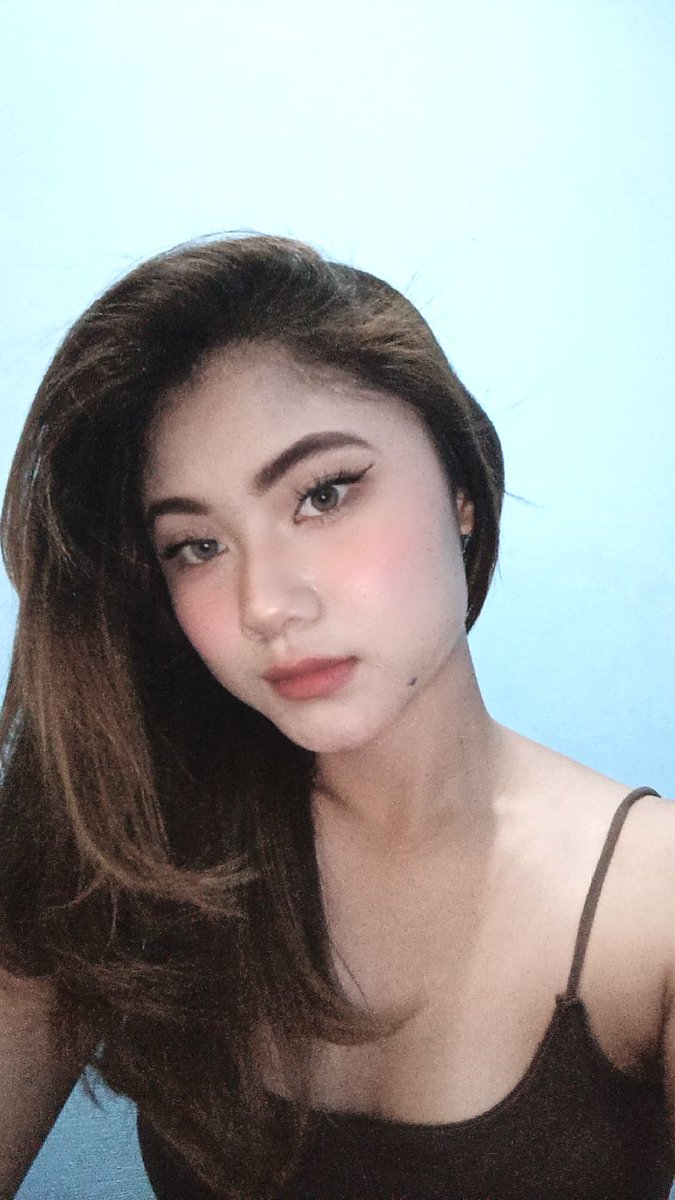 shitpostiiiiiin's tweet photo. sama, tapi beda, tapi sama, gmn dong😣 https://t.co/td8eaWfkiw