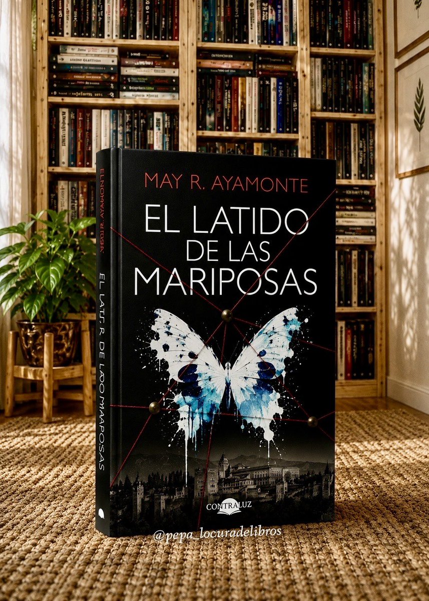 LOCURADELIBROS's tweet photo. ‘EL LATIDO DE LAS MARIPOSAS’ @MayRAyamonte @Contraluz_ed 
Una novela negra que atrapa, remueve y deja huella. No es solo una historia de crímenes, es también un viaje al interior de sus personajes y a las sombras que todos, llevamos dentro.
5️⃣🖤 #Reseña👇
https://t.co/ZF4DfQN1Kf https://t.co/O28JzwRm1x