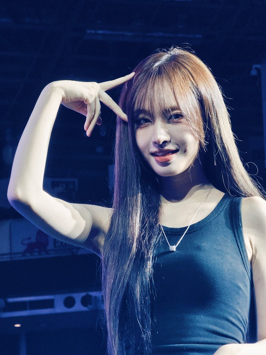 안 tweet media