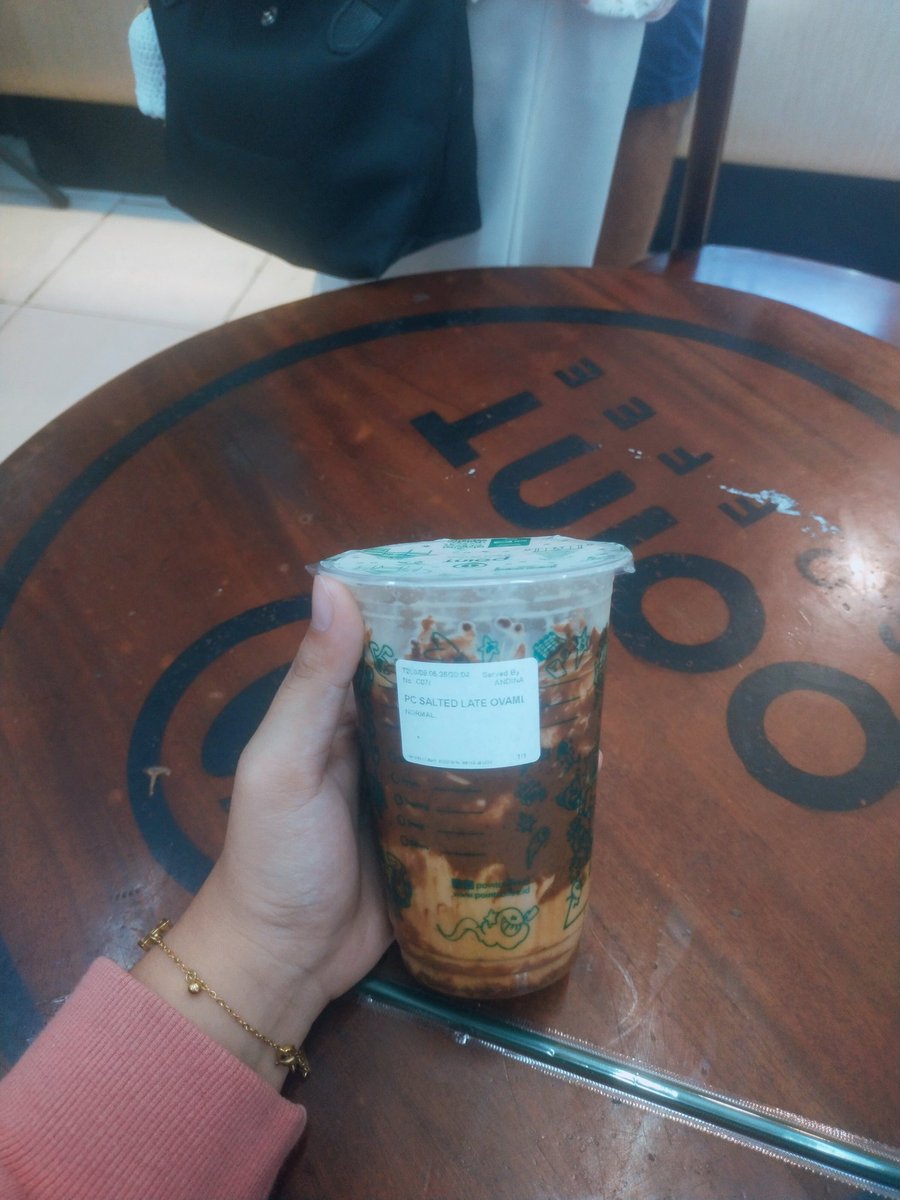 putrilovae's tweet photo. lagi pgn coba point salted ovamaltine krna review nya crunchy crunchy wkwk surprisingly trnyata enakk bgtt ga over sweet bagiku yg sering beli himalayan butterschoth 🫰 

btw ini beli nya nuker 5 stamp jdnya cuma harga belasan aja yeay! https://t.co/SV4OIRvrEr