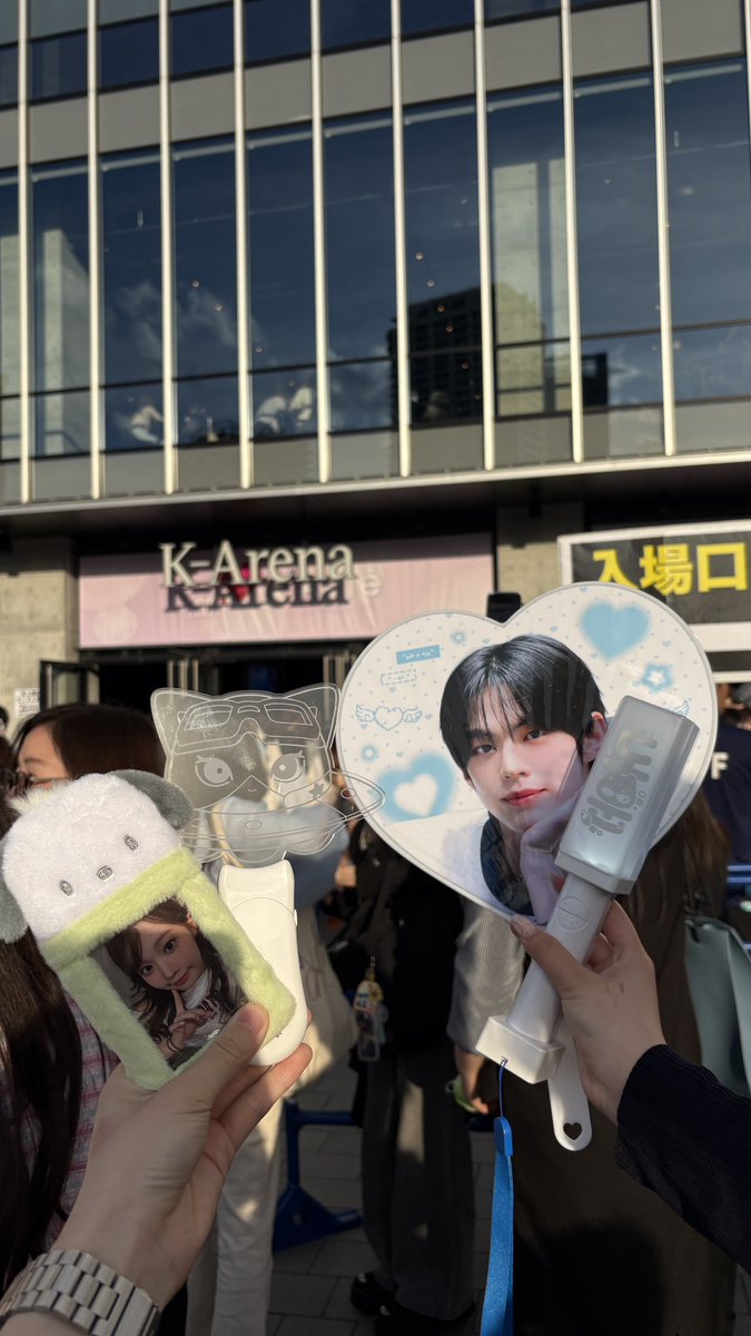쩨 tweet media