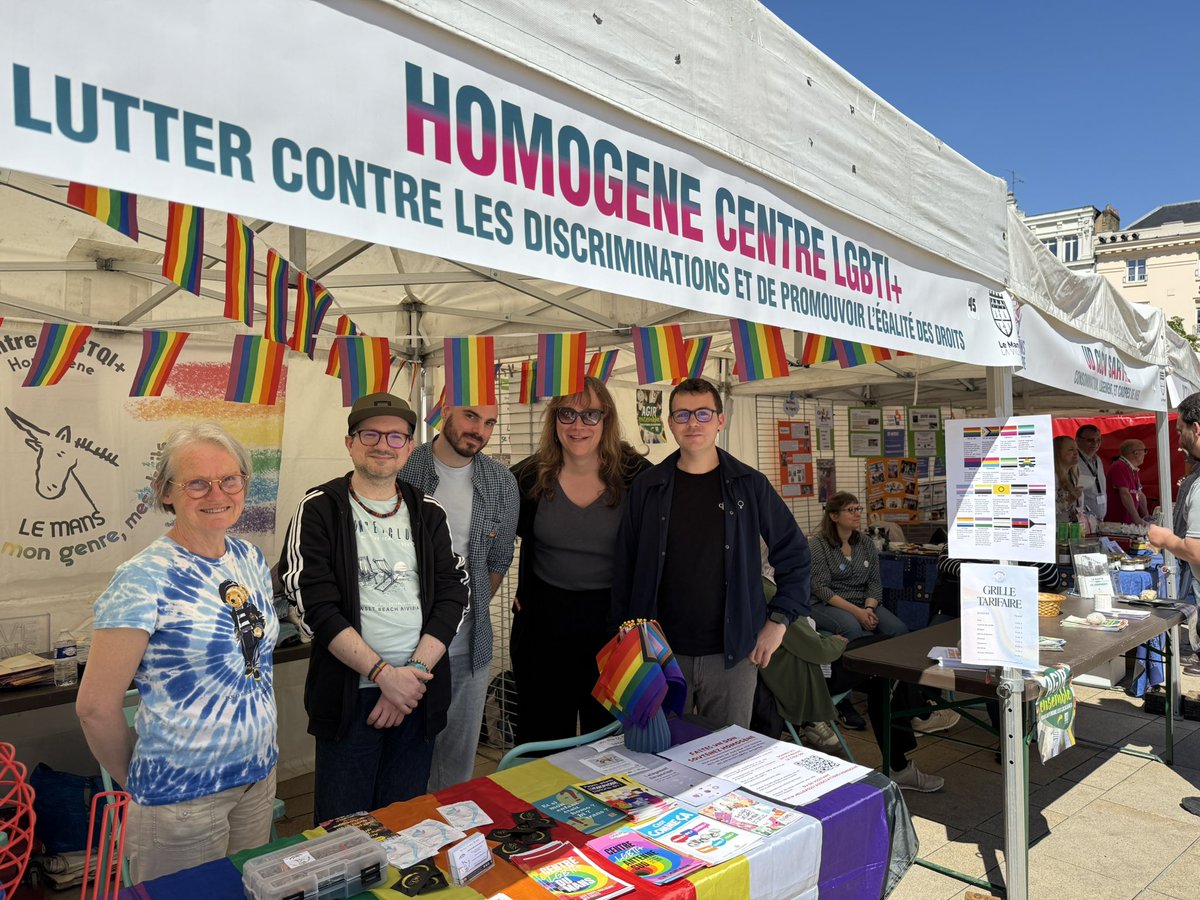 RemiMarchand's tweet photo. Aujourd’hui place de la République au Mans pour la Journée de la solidarité ☀️
Bravo aux associations & structures présentes pour leur engagement autour l’inclusion et du vivre ensemble❤️
Heureux d’y avoir retrouvé de nombreux acteurs engagés. Bravo @calippe8👏
#OfCourseLeMans https://t.co/fG0t5UqI4Q