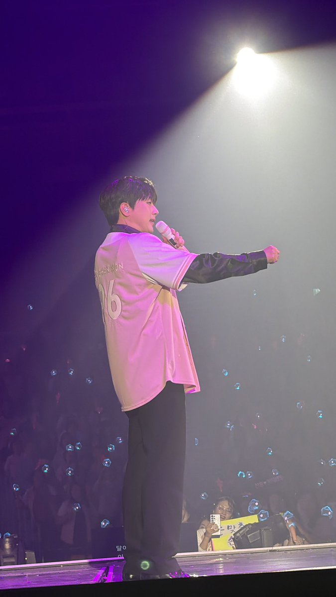 또롱 tweet media