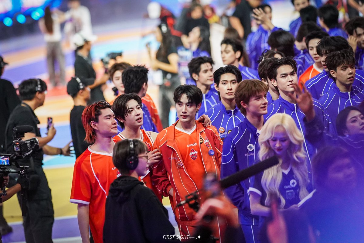 𝘍𝘐𝘙𝘚𝘛 𝘚𝘐𝘎𝘏𝘛── .✦ tweet media