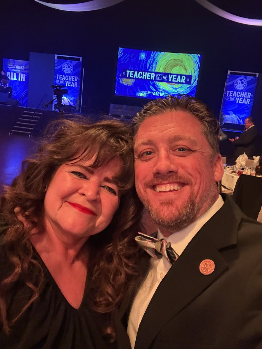 Woodcraft4EP's tweet photo. It was great as always to Ms.@SMorales_Res and a big thank you to @AndyMorganTV for being our Master of Ceremonies! https://t.co/6y8LgSTeb6