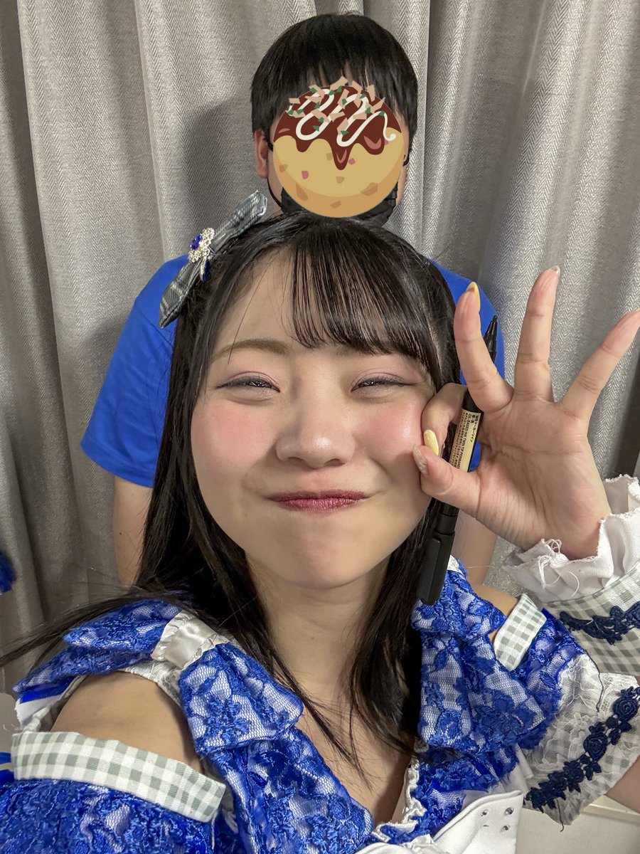 よしひろ tweet media