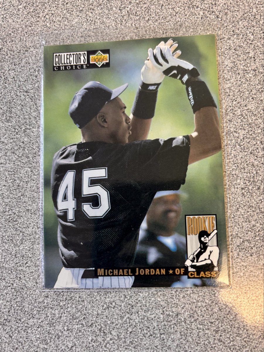 The 15K MJ GIVEAWAY concludes! 

Giveaway #15 - I’m giving away a Michael Jordan Rookie… Baseball Rookie 🤪

Here is how to enter:
1. Share this post
2. Reply with your favorite sports gif of all time 🐐
3. That’s it! 👍

Winner will be picked Monday - APPRECIATE ALL OF YOU! ♥️