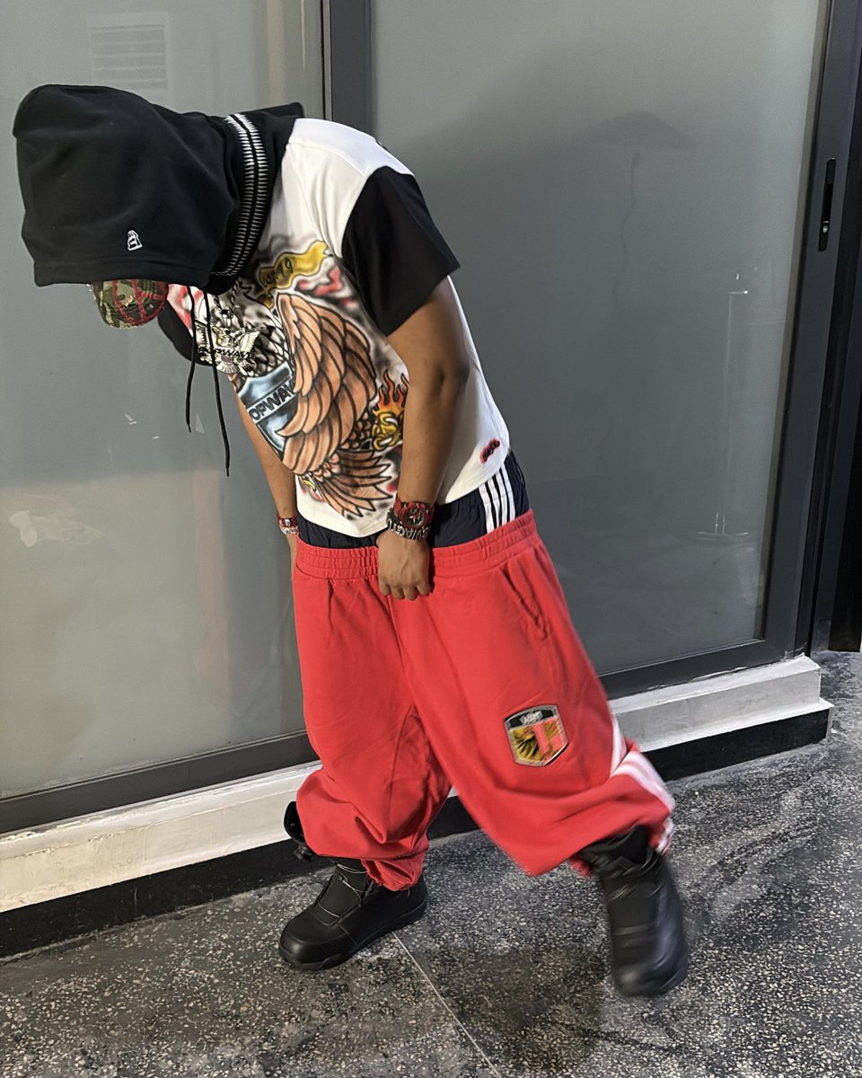 mikeymillyy's tweet photo. Fit check. https://t.co/Q1NDeLrjPM
