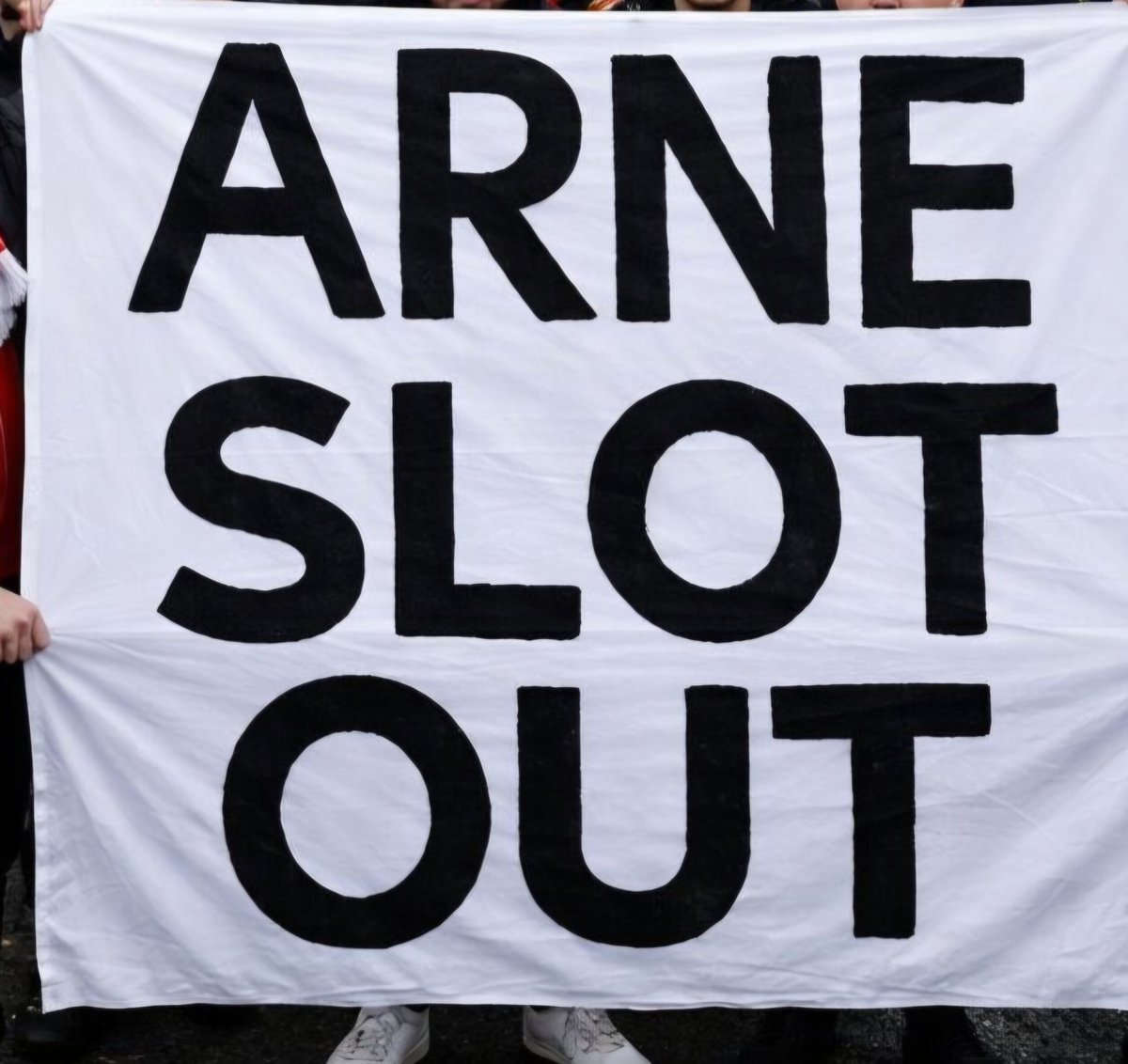 TAG2056's tweet photo. Do you think those who hold the power of what banners are allowed on the kop would let me take a HUGE banner like this one on the KOP https://t.co/eWMoF4C3UC