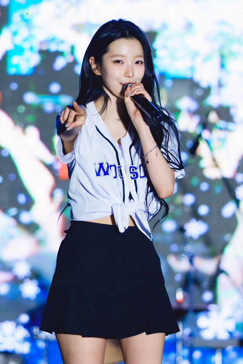 260506 우송대 ONE city : Festival 프로미스나인 지헌

💙

#fromis_9 #백지헌
