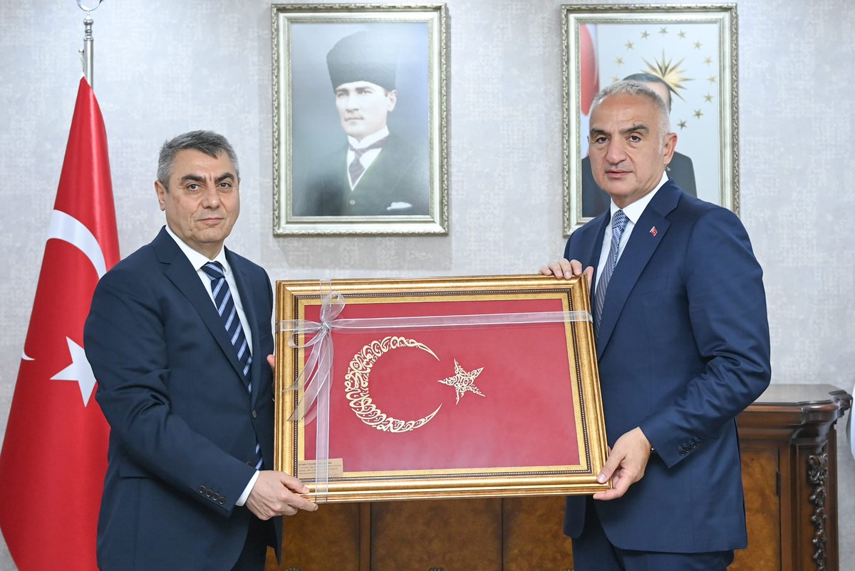Mehmet Nuri Ersoy tweet media