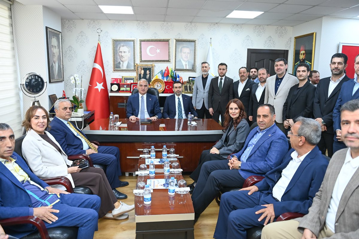 Mehmet Nuri Ersoy tweet media