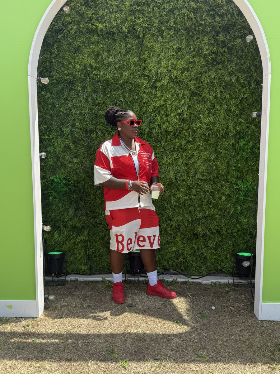 TFRESHTHECEO's tweet photo. I turned Rolling Loud into my own takeover 💥📌 https://t.co/UnVghx1x5N