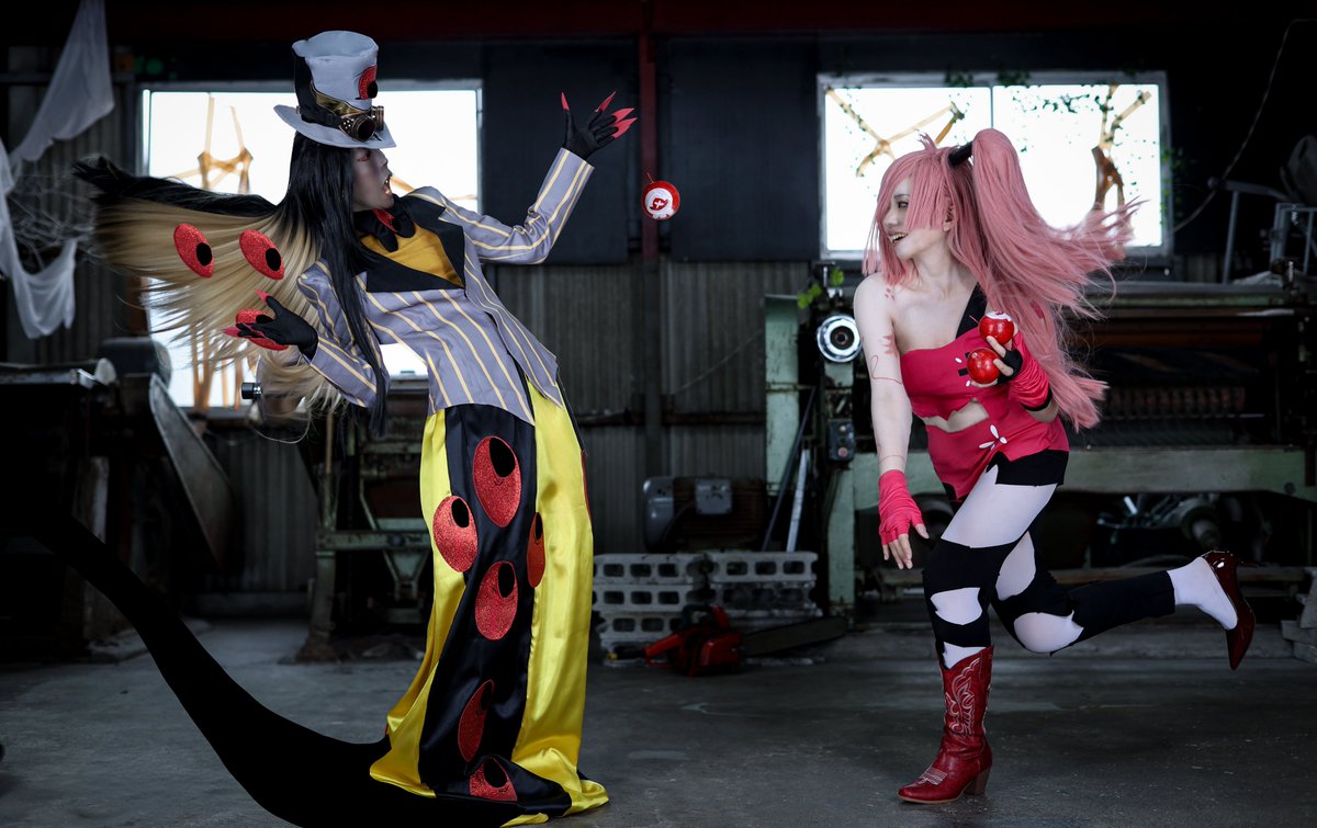 naru_tks's tweet photo. ⚠︎cosplay / コスプレ

Hazbin Hotel
Sir Pentious / サー・ペンシャス

Cherri Bomb / チェリーボム @miso082 

photo by ノイさん @noi3332
superX3 thanks ダイライス @dailargerice

#HazbinHotelcosplay https://t.co/IWRKU7or9G