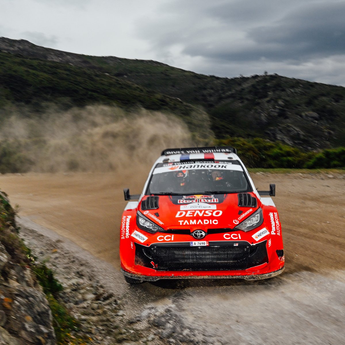 Sébastien Ogier tweet media