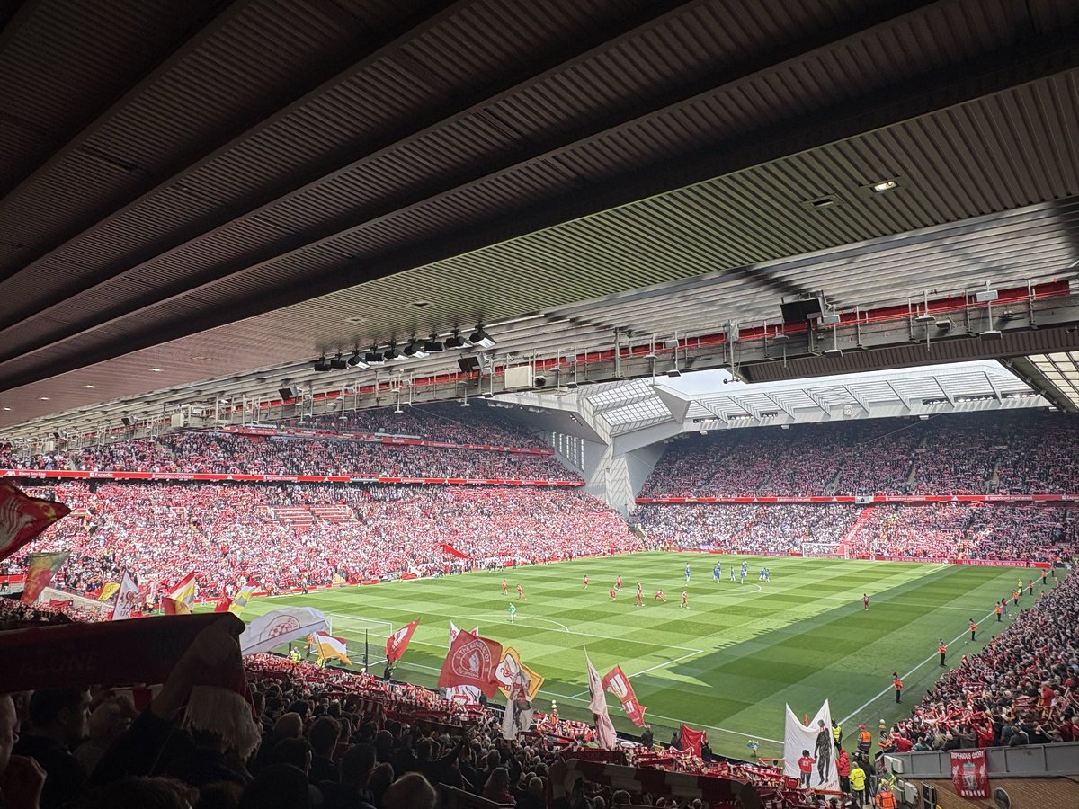 jslfc2005's tweet photo. It’s alright lads, you get another city break this evening 👍 https://t.co/dwEorfInD4