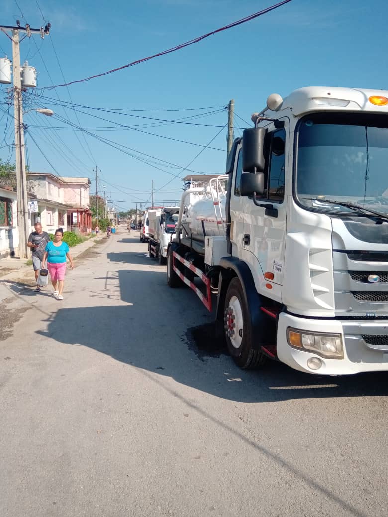 idomonzy's tweet photo. Se realiza escombreo en Ave 45 #6420 entre 64 y 68 San José ,cumpliendo con el bienestar del pueblo . https://t.co/k1lgCCee3u