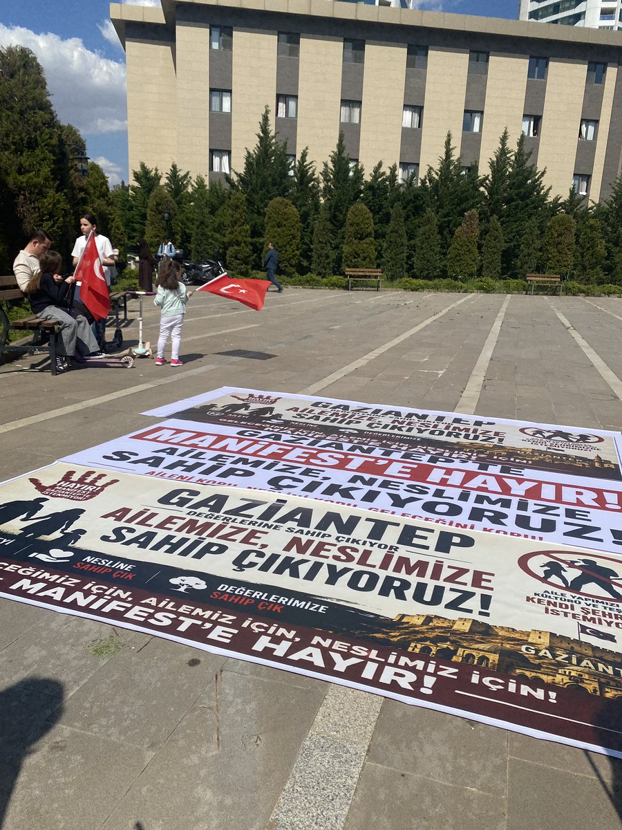 muhammedbil4l's tweet photo. Allah’ın izniyle neslimizi koruyacağız ☝🏼
#manifestkonseriiptaledilsin https://t.co/nwWuAJDeWk
