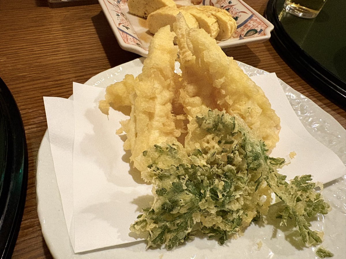 sasaemon2023's tweet photo. TUBE札幌ライブの前夜祭は小樽市朝里川温泉でのんびり1泊✌️😋ホテル内の居酒屋🏮がこれまた美味かった👍明日が待ち遠しいです♪
#朝里川温泉クラッセホテル https://t.co/BmCBKpbCtr