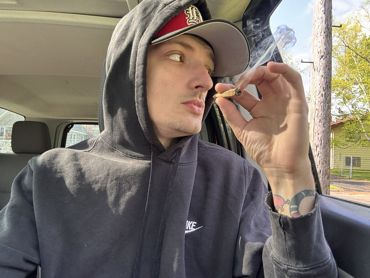 Alpha Fendi tweet media