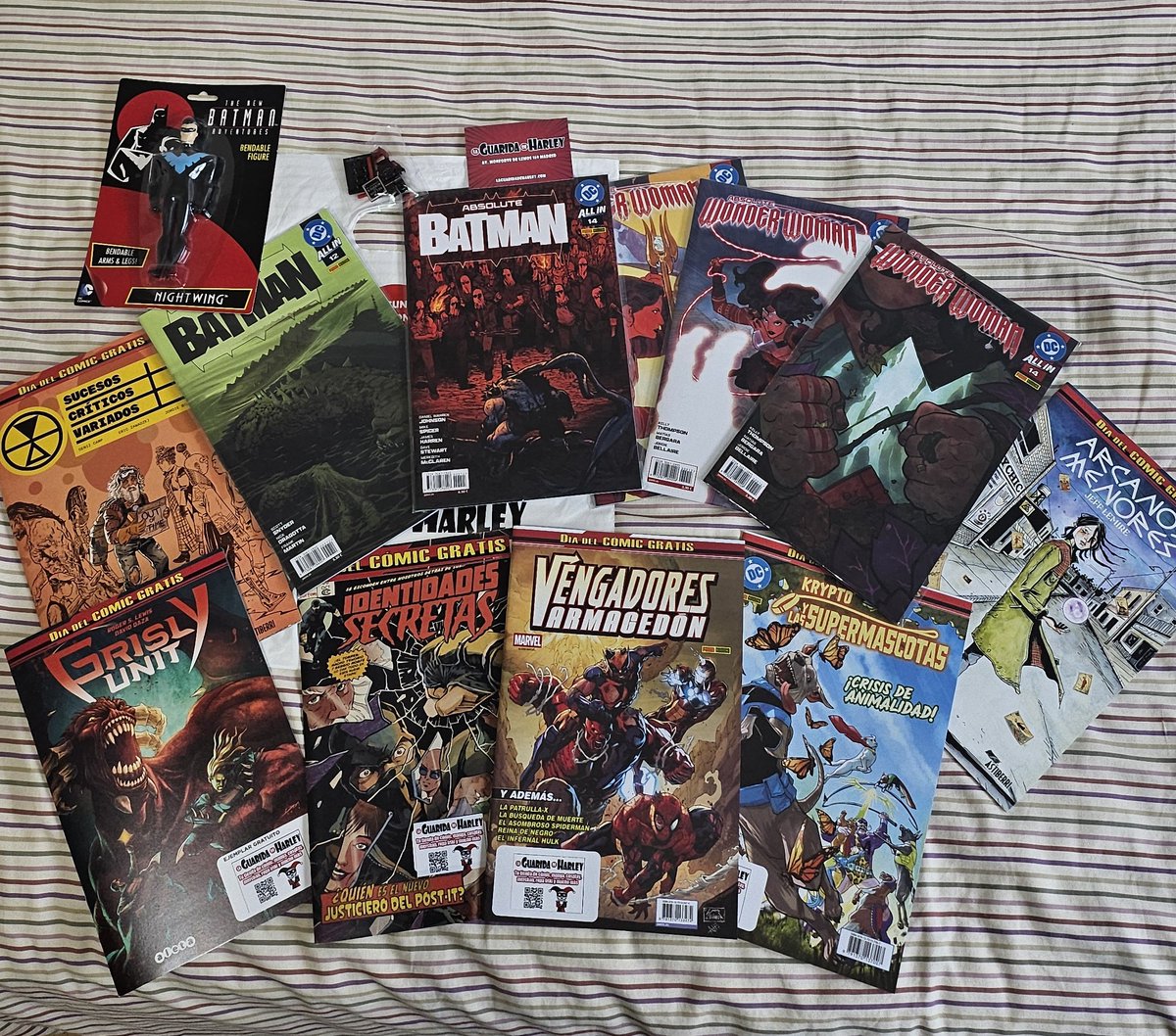 sonycs_'s tweet photo. Porcierto new comic book day!!1! #diadelcomicgratis #freecomicbookday muchas cosas hoy s/o @GuaridaDeHarley super majos y tenian cosas muy chulas si estais por Madrid ir a visitarlos ! https://t.co/BQWZt82alD