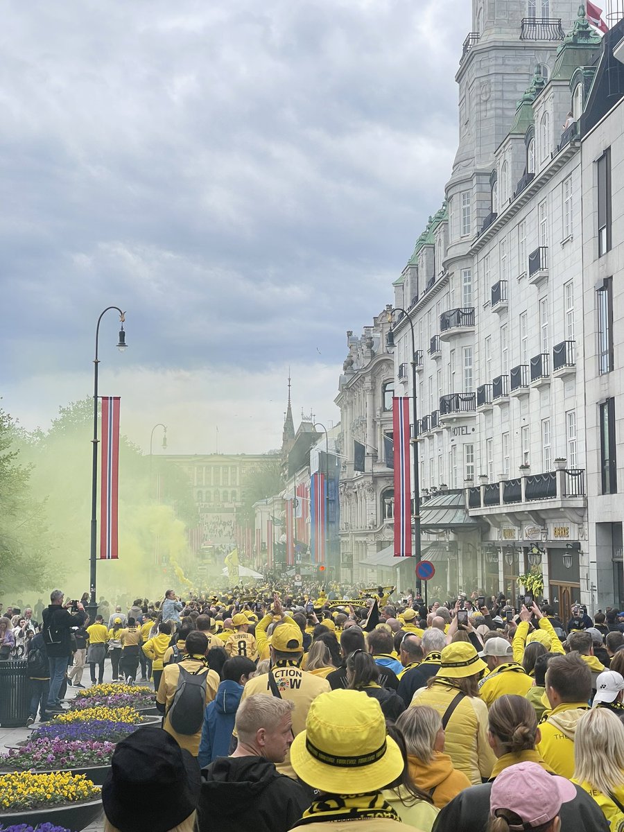 Rudisign's tweet photo. Konger av Oslo. https://t.co/H9n8wi9cuC