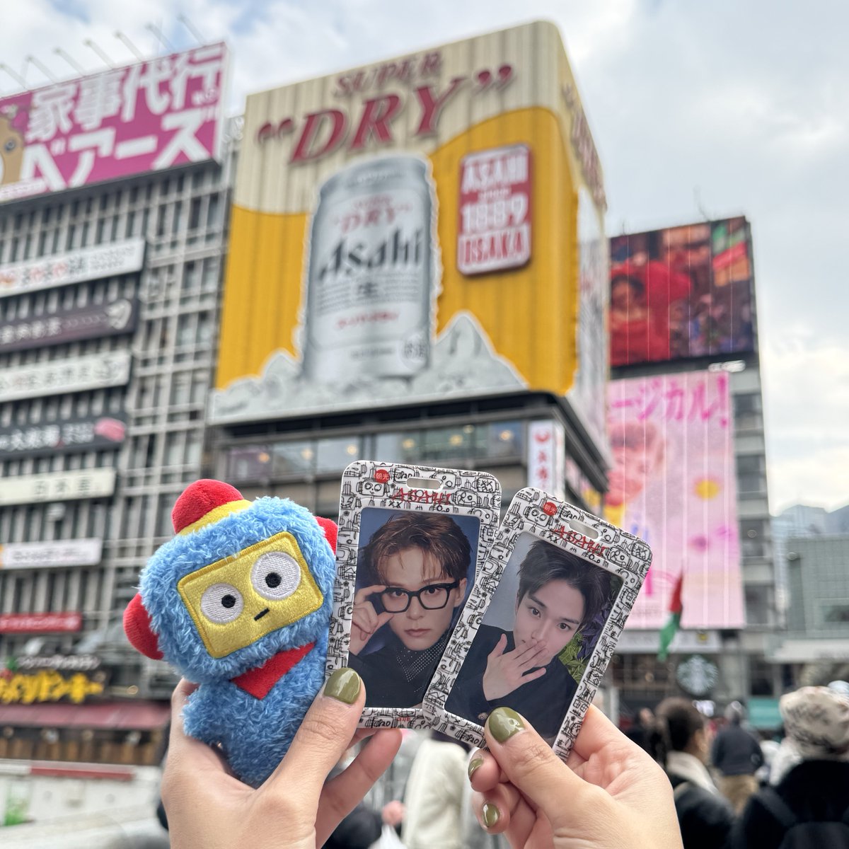 シ𝐁 tweet media
