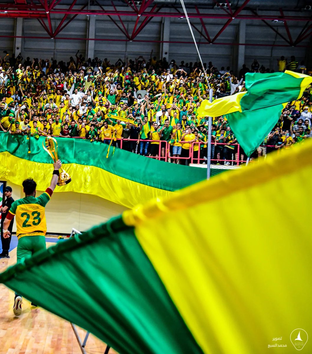 Khaleejclub's tweet photo. نفس اليــوم، قبل 4️⃣ سنــوات .. والباقي «تاريخ»🔰

📋 #عودة_بطل | التاسع من مايو 2022 https://t.co/NYpdoGrNQL