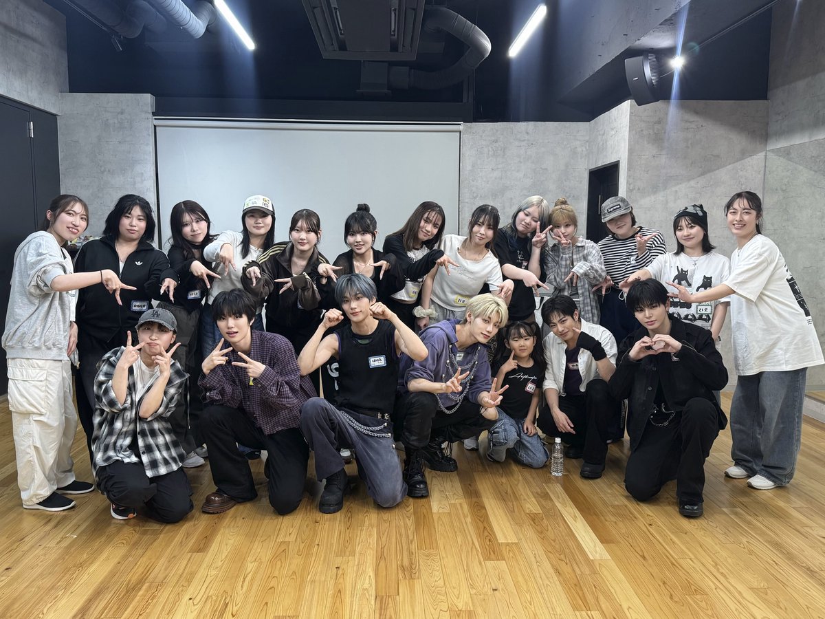 EVNNE JAPAN OFFICIAL tweet media