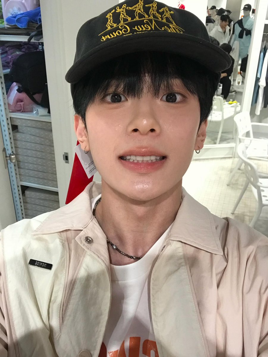 우량아 tweet media