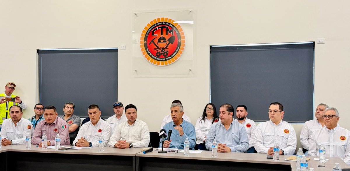 olea_ramon's tweet photo. #Estatal .................... Aumenta el Reparto de utilidades para Mineros de @ctmsonora  ..................... vía https://t.co/rE8Op3CA2M .................. https://t.co/jx4TfnXyAG @JavierCTMSonora https://t.co/6MkYply3Uj