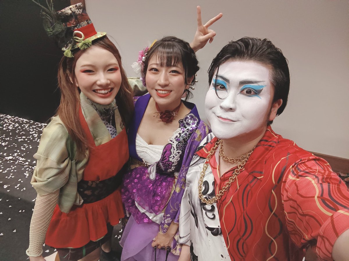 麻生金三 tweet media