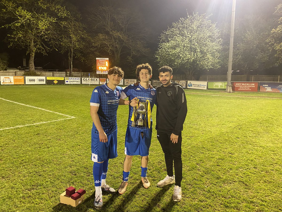 leistonFC_youth's tweet photo. The Blues U18s season has come to an end. The side were three games short of finishing their league season as they came 5th in the Thurlow Nunn Youth League Central Division.

The side, though, won their respective County Cup, defeating Needham Market 5-4 in the final. https://t.co/e7UFjxmqxT