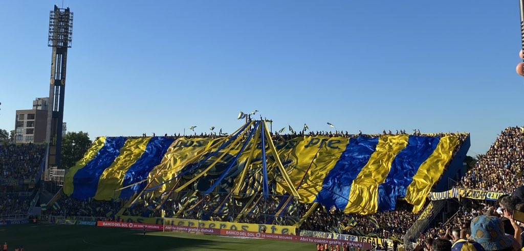 tiene que volver a sonar el soy canalla a grito de guerra