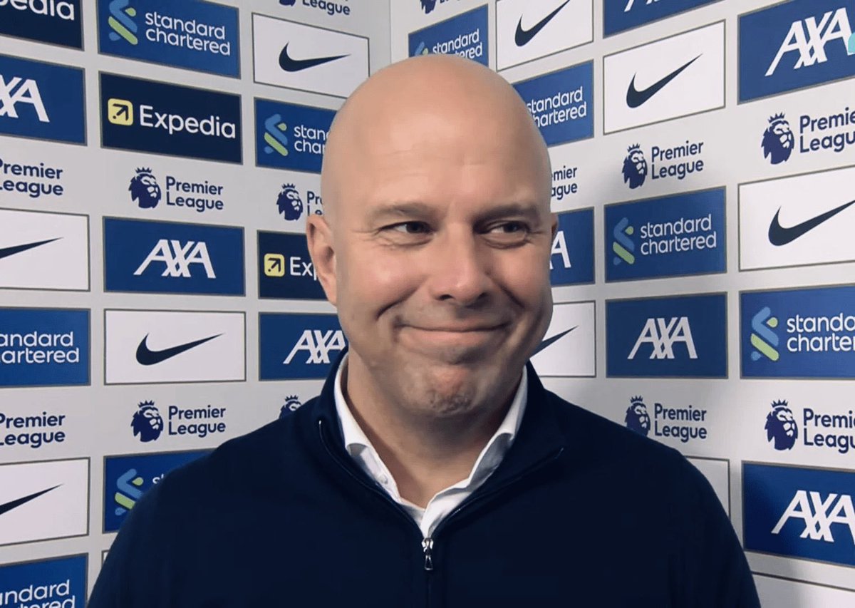 WinsLFC's tweet photo. 🚨🎙️ Arne Slot: Fans booing at Anfield means nothing... Liverpool played better against Chelsea than we did vs PSG.

Gakpo was our best player so Rio had to go off.

Let's not forget I won #LFC the league last year. 😩 https://t.co/ZXdgvheMeU