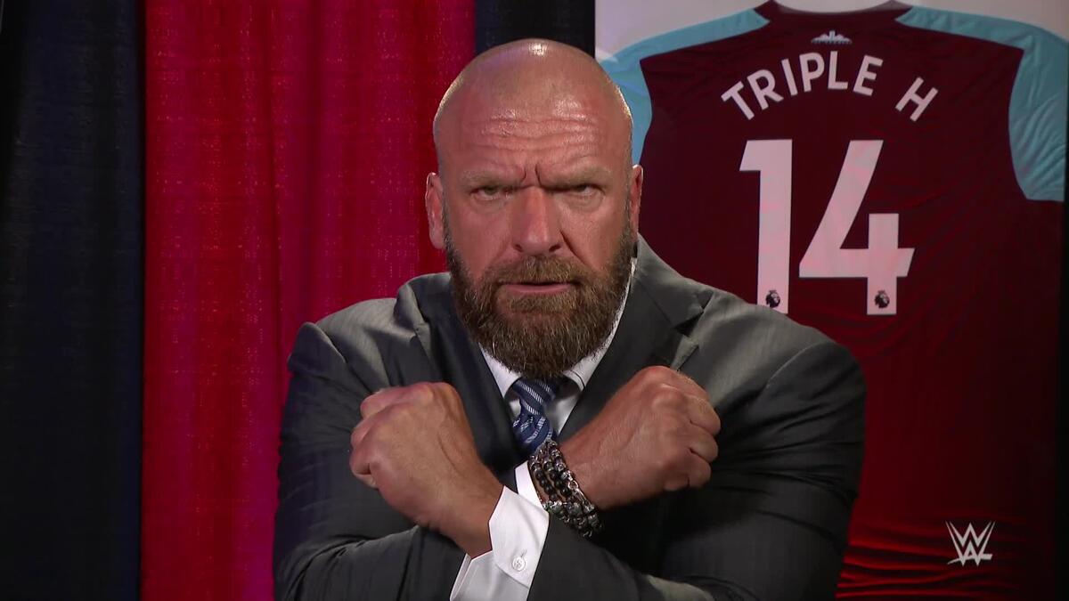 ranriz's tweet photo. @Windekind_Budi @FandomID_ @SiPalinggMadrid @LaLigaLocaID @ruangbola_ @injurytime83 @bahaspemainbola @garistengah_id @Sudgarrr @txtttgbola @WWEUniverse Bos Triple H fan West Ham https://t.co/sJGNCKvQsV